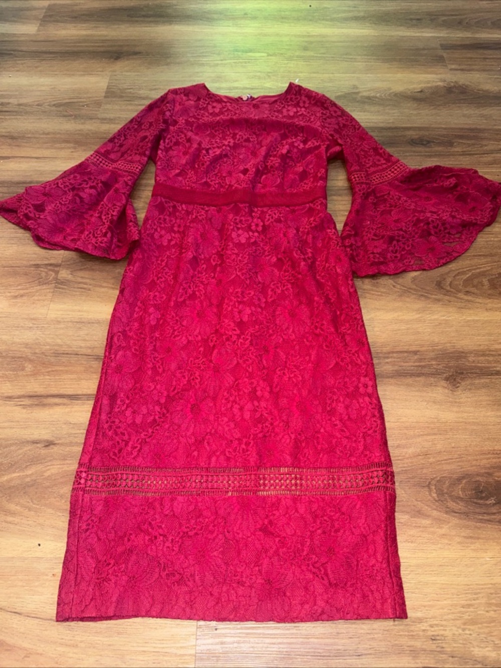 Eva Mendes Dress Size 4 Burgundy Lace Long Sleeve Bell Sleeve